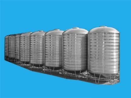 武漢不銹鋼圓柱水箱